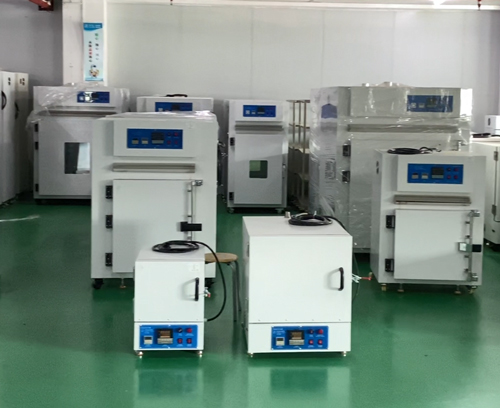 恒温恒湿试验箱